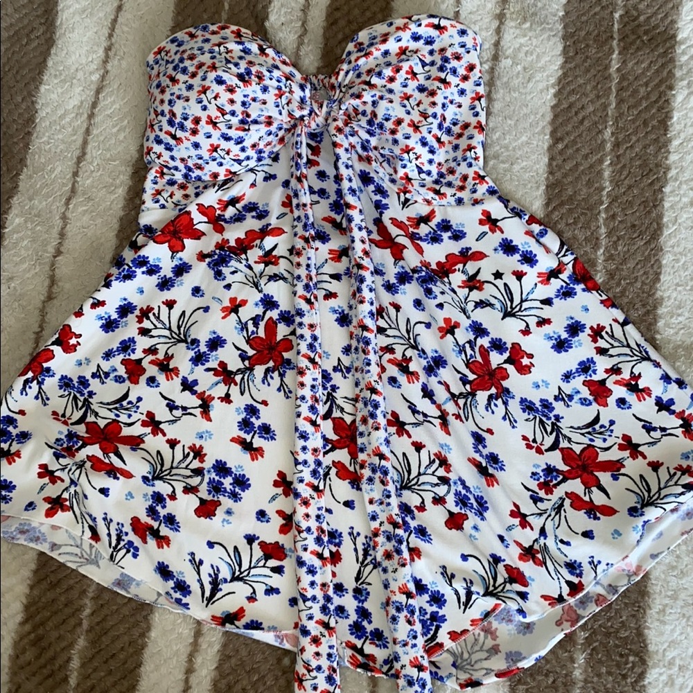 Strapless flirty shirt